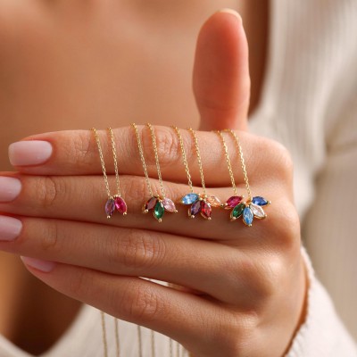 Personalized Family Birthstone Necklace Gift for Mom Grandma