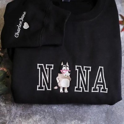 Personalized Dog Nana Embroidered Sweatshirt Hoodie with Kids Names on Sleeve For Mom Grandma Mother's Day Gift Ideas