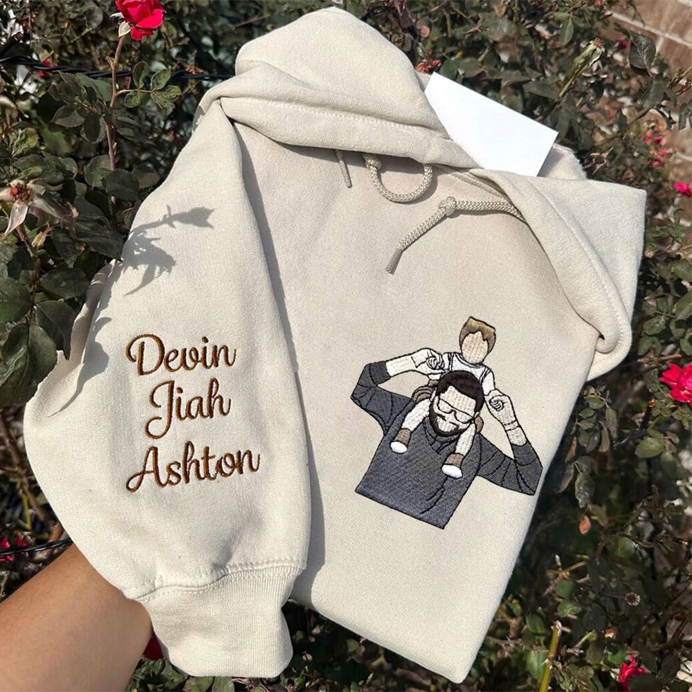 Personalized Dad Embroidered Photo Portrait Sweatshirt with Kids Names on Sleeve Unique Gifts for Dad Father's Day Gift