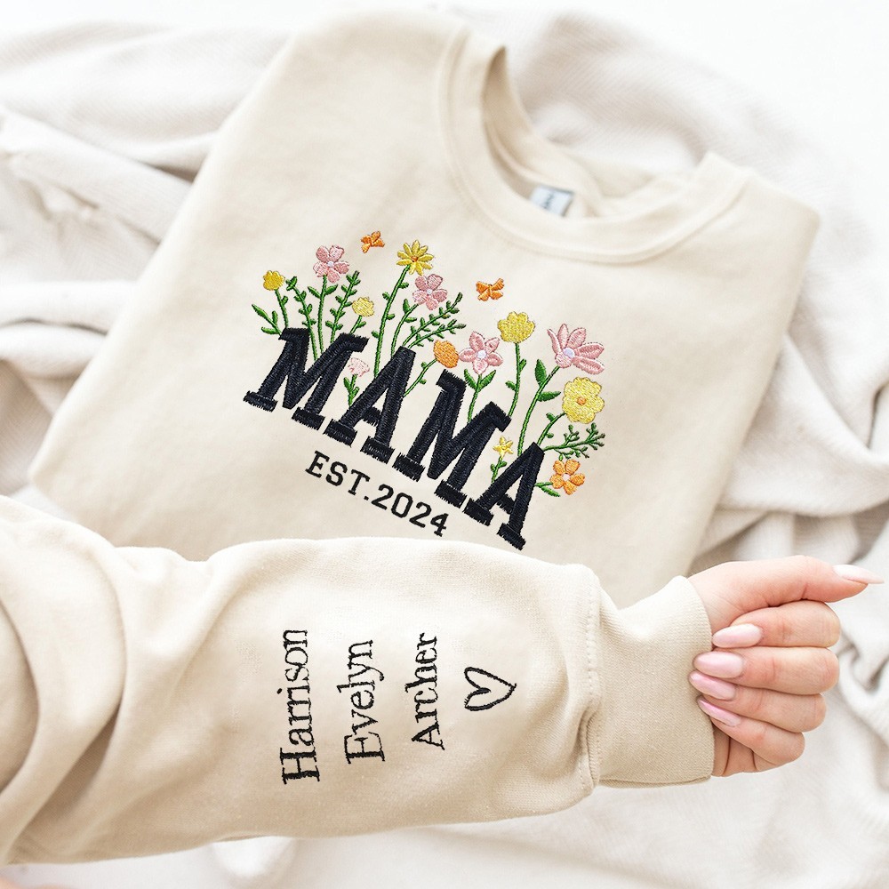 Personalized Mama Embroidered Sweatshirt Hoodie with Names On The Sleeve Mother's Day Gift